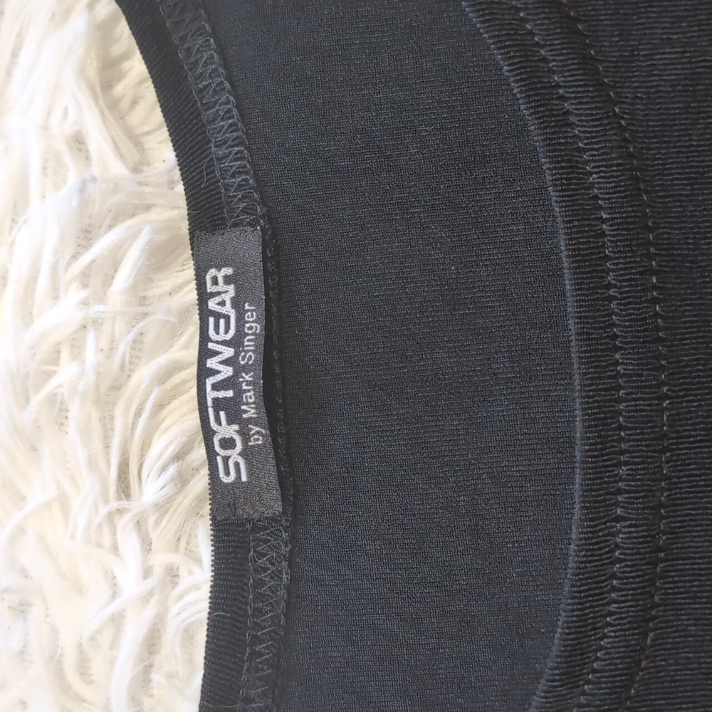 90s Vintage Softwear Mark Singer Slinky Stretchy Black Scoop Neck Tee - Picture 3 of 6